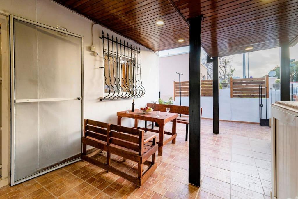 Louis House Rhodes City
